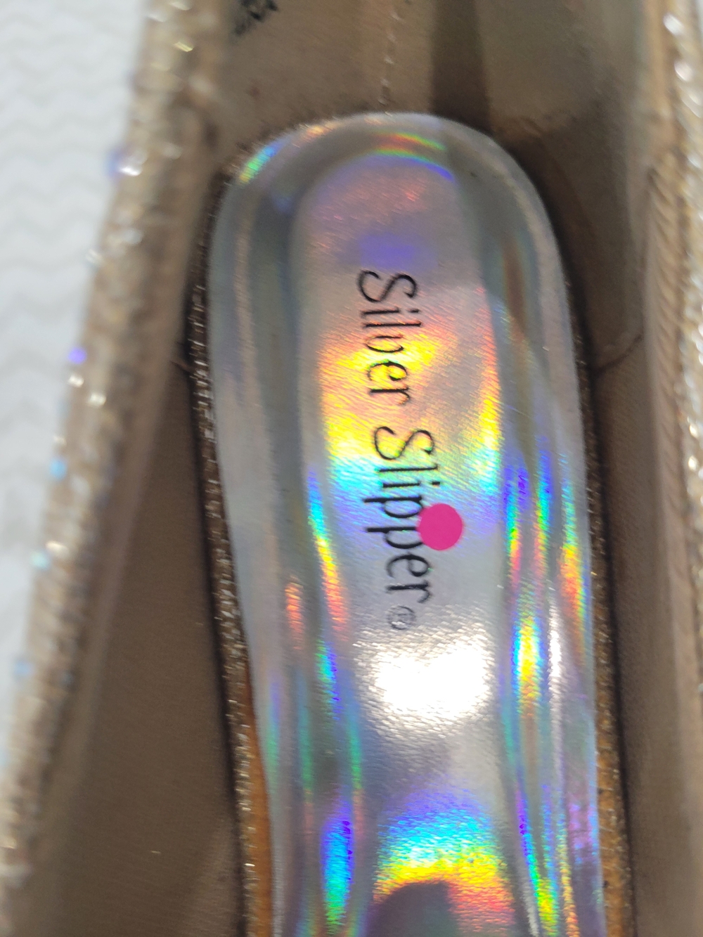 Women's Glitter Round-Toe Pumps in Champagne - Picture 5 of 14